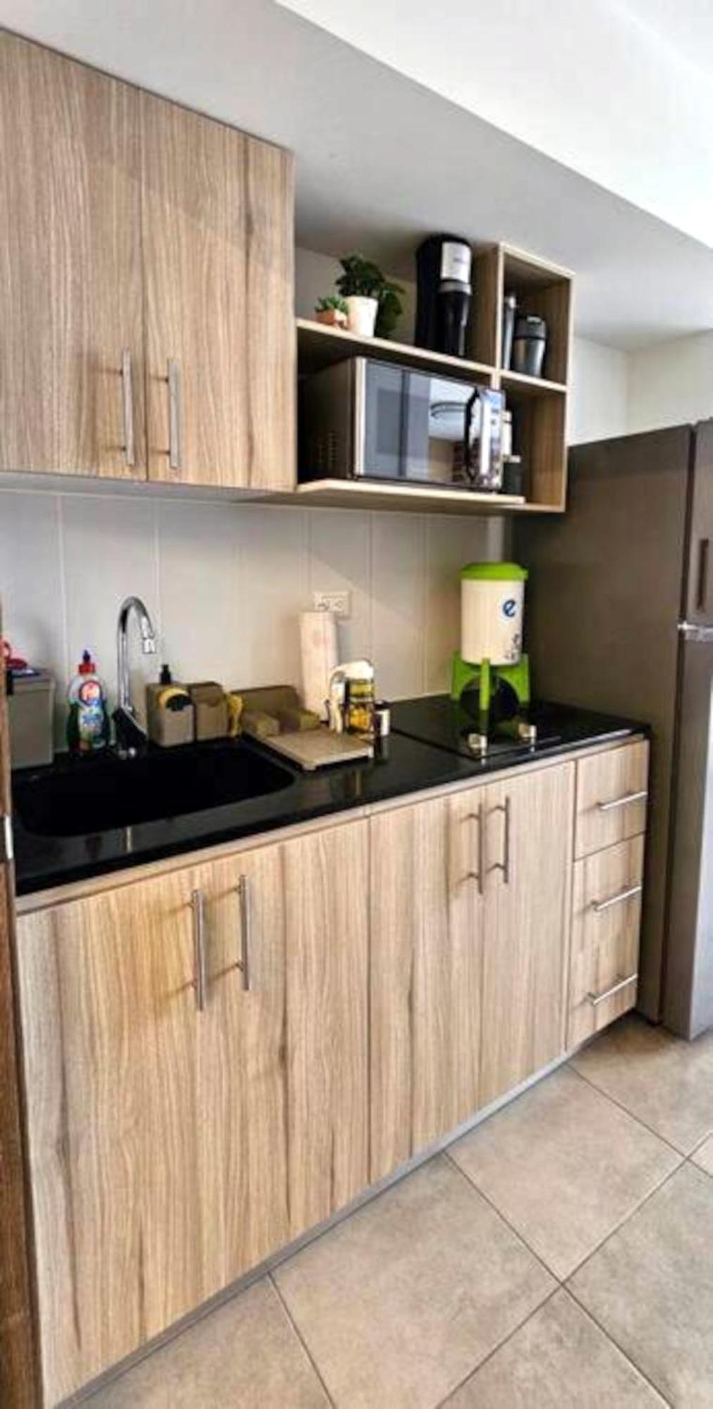 ¡Torre Modra Apartamento Moderno Atractiva Zona 4! 危地马拉 外观 照片