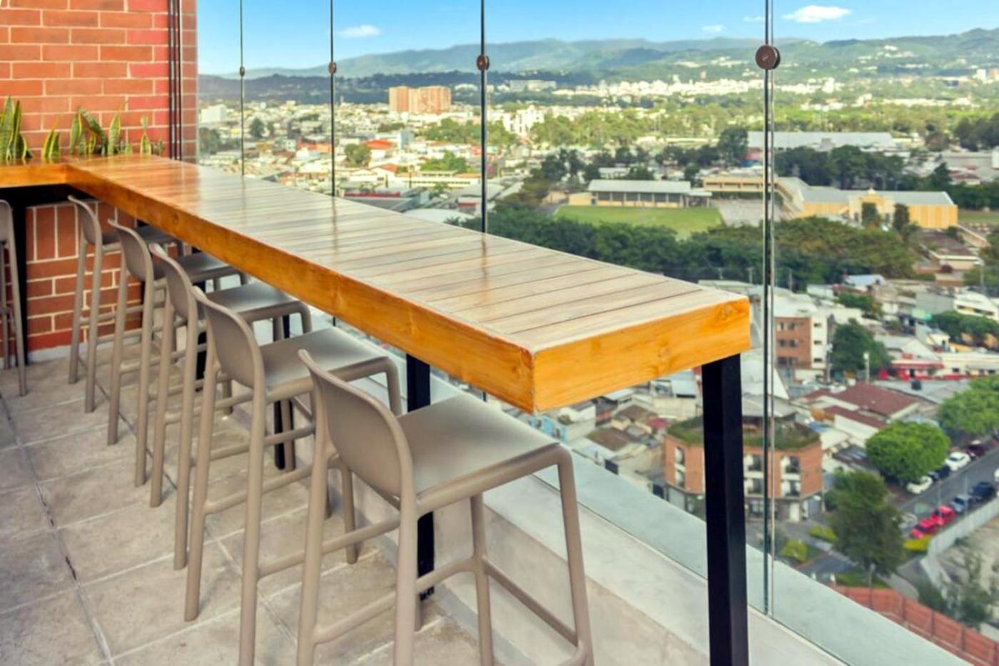 ¡Torre Modra Apartamento Moderno Atractiva Zona 4! 危地马拉 外观 照片
