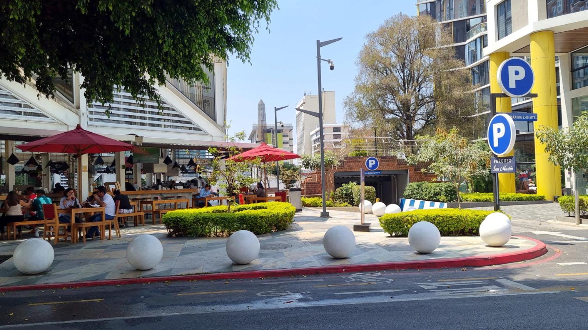 ¡Torre Modra Apartamento Moderno Atractiva Zona 4! 危地马拉 外观 照片
